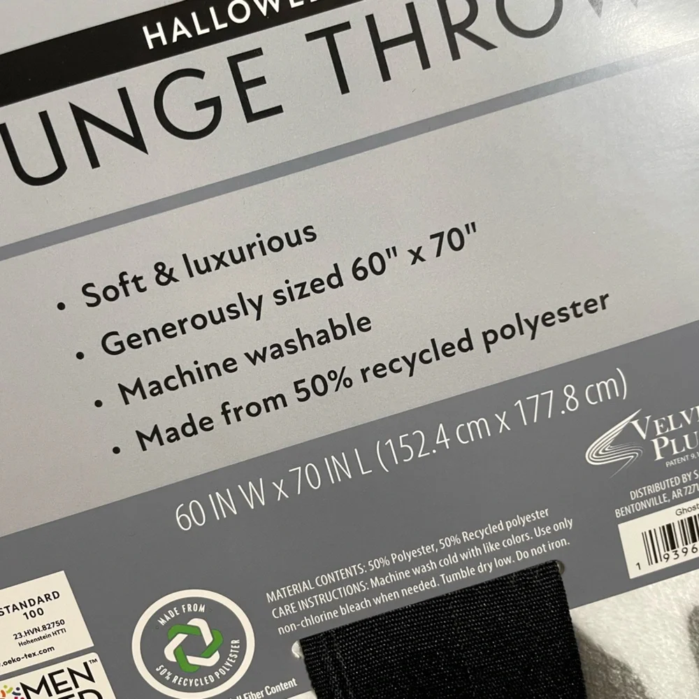 Halloween Themed Gray Plush Ghosts Blanket